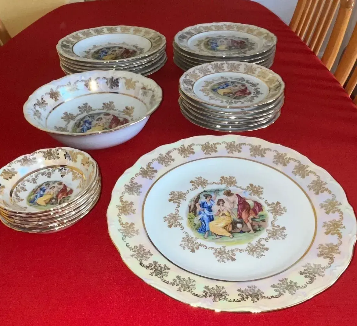 Jidelni souprava 3 grácie- karlovarsky porcelán
