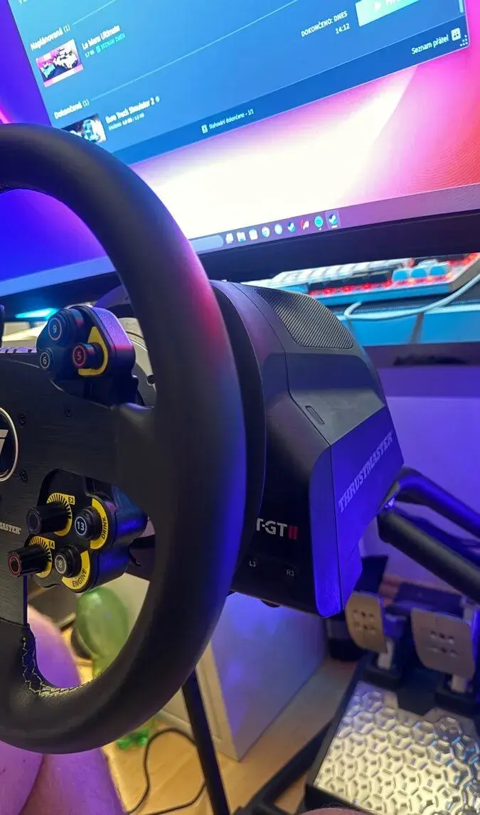 Základna Thrustmaster T-Gt II,f1 sf1000, Evo 32r,T-lcm