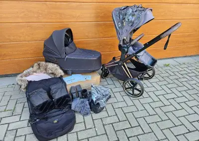 Cybex Priam 2v1 / RoseGold / Simply Flowers / Lux Deep Black