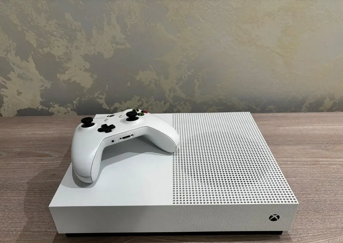 Xbox One S Digital Edition