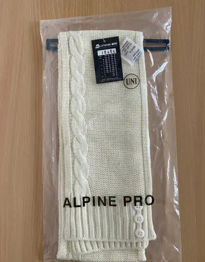 Nová dámská zimní šála ALPINE PRO - krémová, akryl