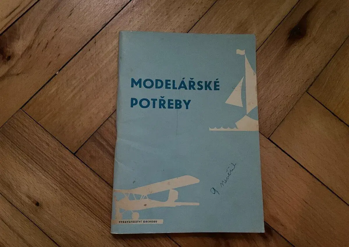 Kniha Modelářské potřeby