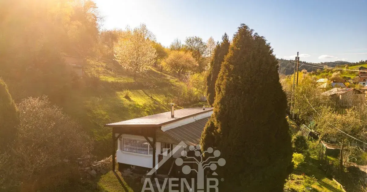 Nemovitost – 674 m², pozemek 1674 m²