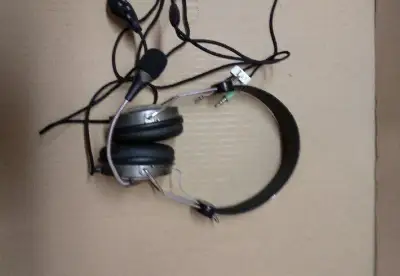 Genius sluchátka HS-04SU