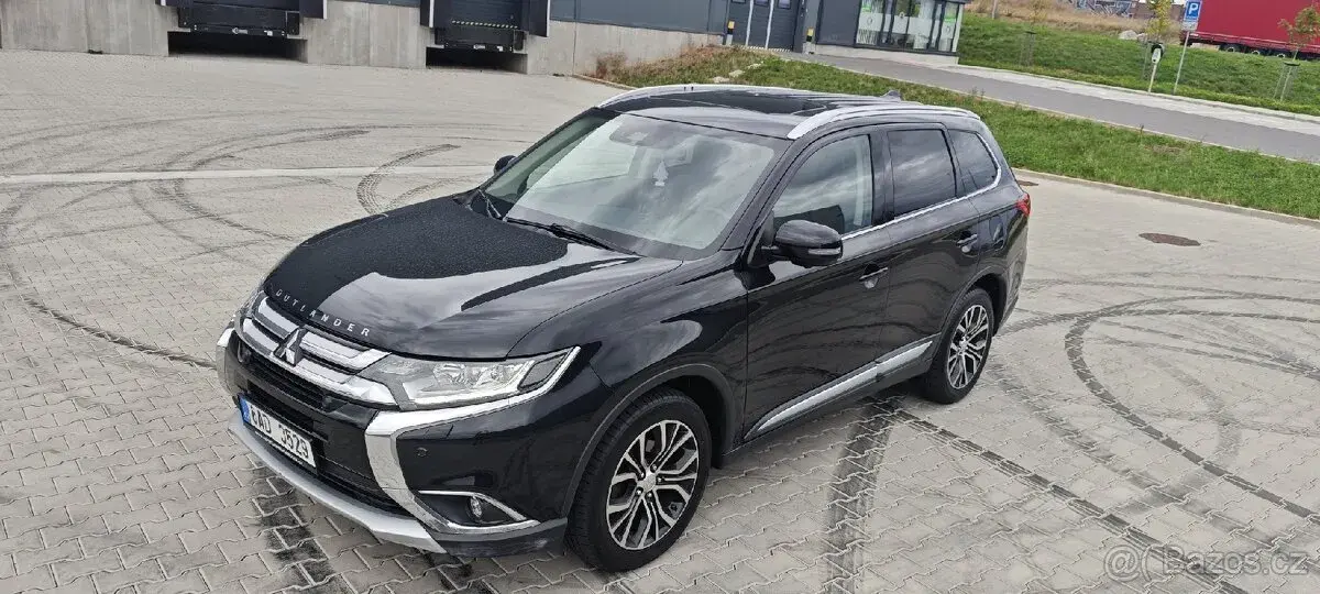 Mitsubishi Outlander – 2017, 192 600 km