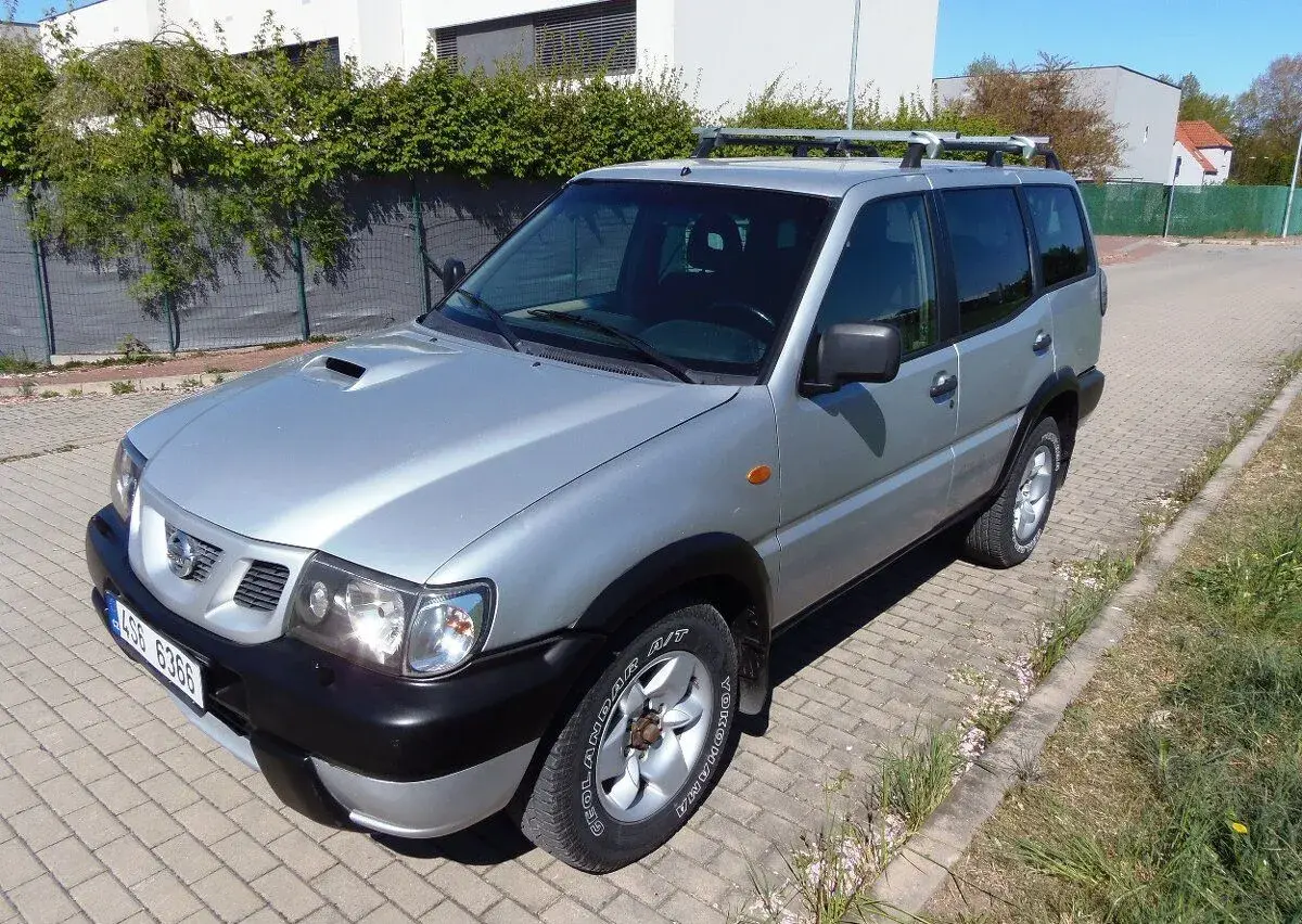 Nissan Terrano – 183 170 km