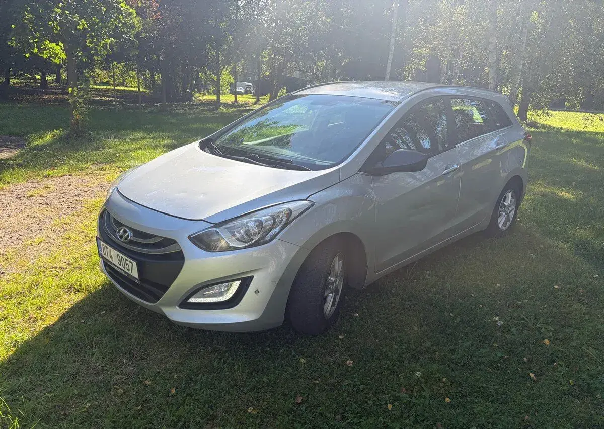 Hyundai I – 2014, 245 000 km