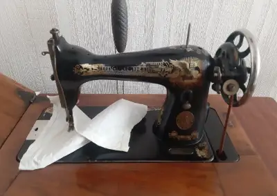 Šicí stroj Singer