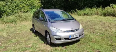 Toyota Previa – 2005, 240 000 km