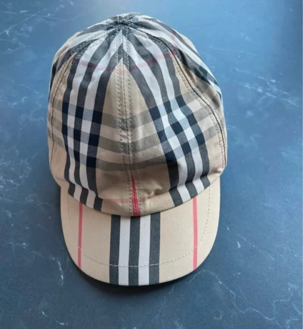 Burberry kšiltovka dětská