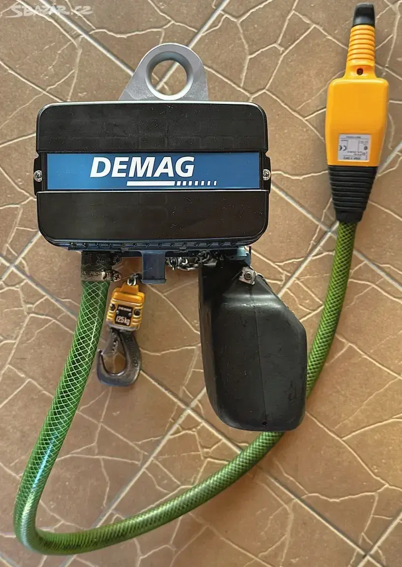 DEMAG kladkostroj 125kg