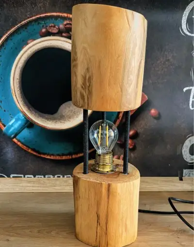 Stolní lampa