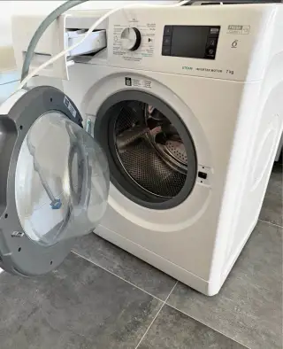 Pračka Whirlpool, na 7kg, model FFB 7469BCV CS