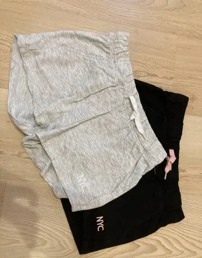 Dívčí šortky H&M vel. 158