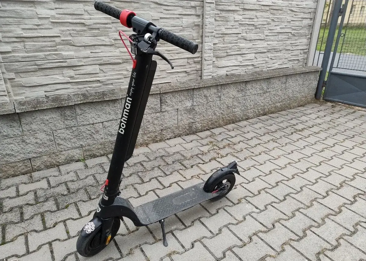 Elektrokoloběžka bohman