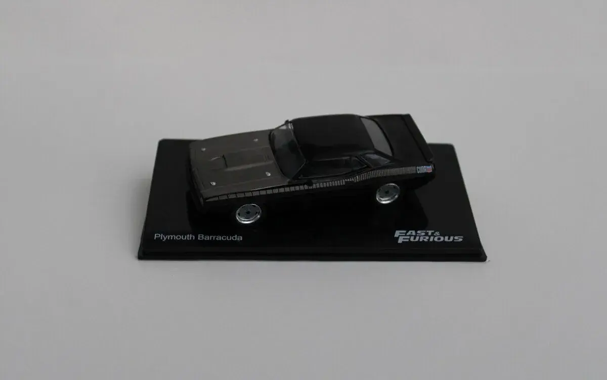 Plymouth Barracuda 1:43 Fast & Furios