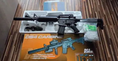 Airsoftová zbraň M4 DS4 Carbine, kompletní set s příslušenst