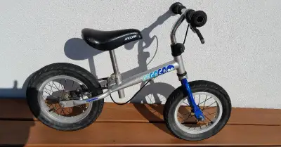 Dětské odrážecí kolo