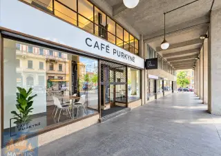 Pronájem vybavené kavárny 145 m² bez odstupného, Praha 2 – S