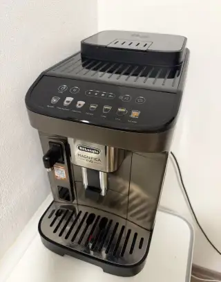 Automaticky kávovar De'Longhi Magnifica Evo ECAM 290.81.TB