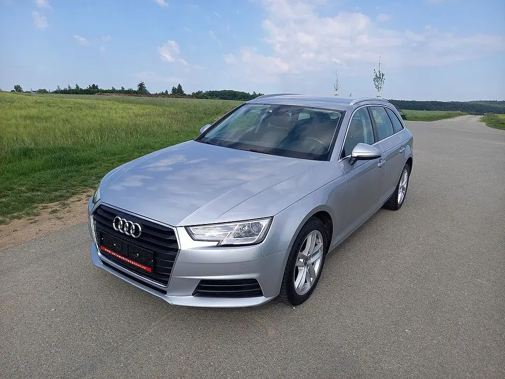 Audi A4 – 2018, 184 000 km