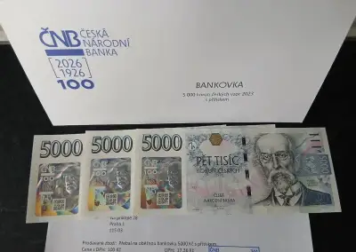 3xvýroční 5000Kč - série 01M, po sobě jdoucí čísla +obal