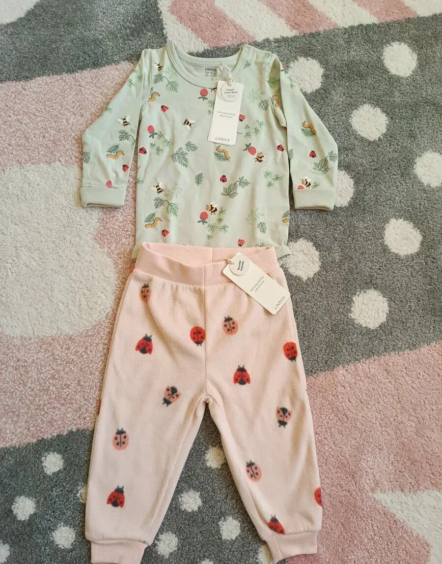 Set flísové tepláky s beruškama a body, vel 74