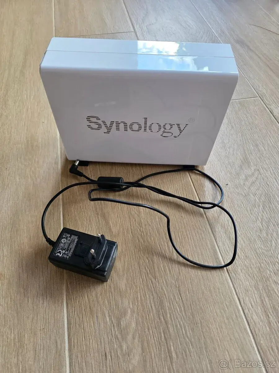 Síťové úložiště Synology DS115j + 1.5 TB HDD Seagate