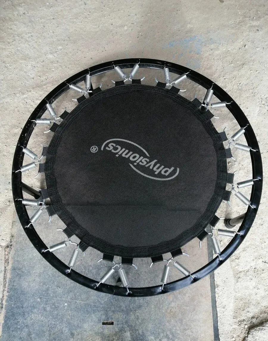 Trampolinu