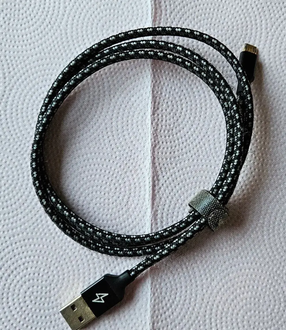 kabel USB_A-microUSB univerzální