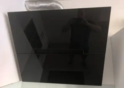 Komínová digestoř Guzzanti NSA 90 (90 cm, černé sklo/nerez)