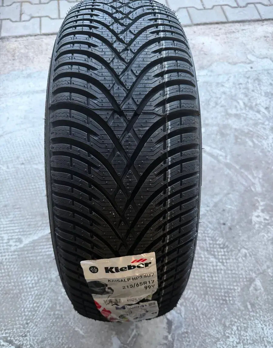 215/65 R17