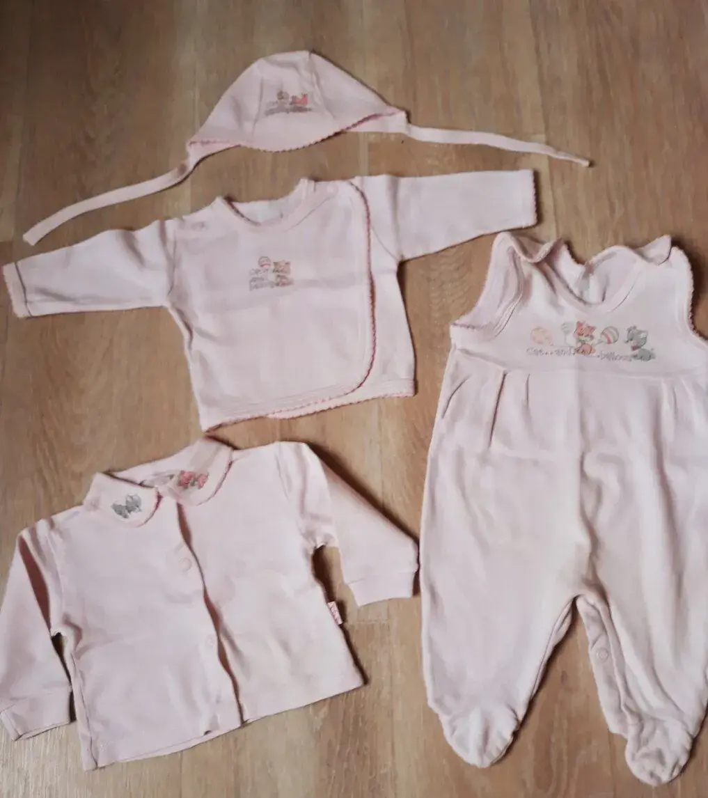 Dívčí newborn set