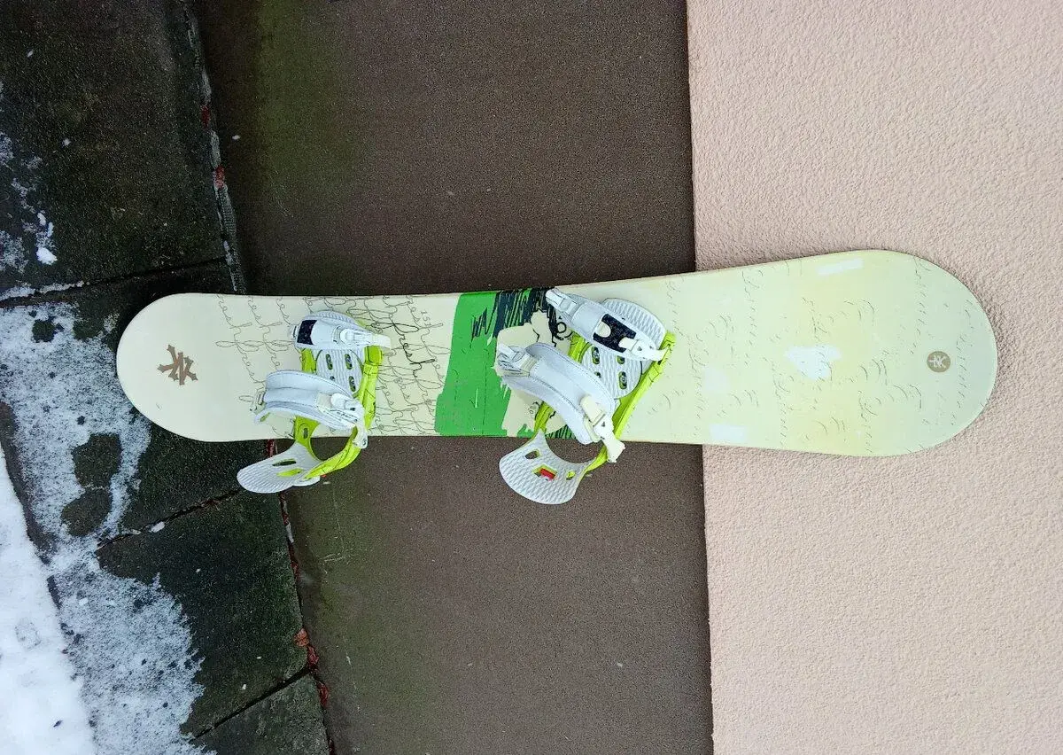 snb 151 cm , vázání head, ( na velikost boty 38-42)