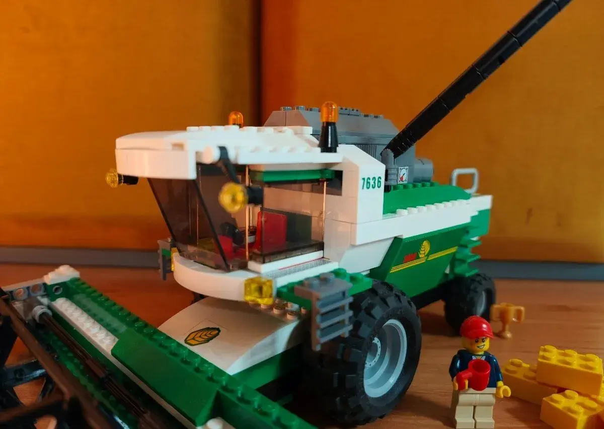 Lego 7636 Kombajn + Lego 60498 Traktor