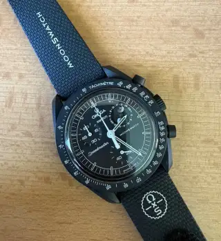 Moonswatch - Mission to the Moonphase