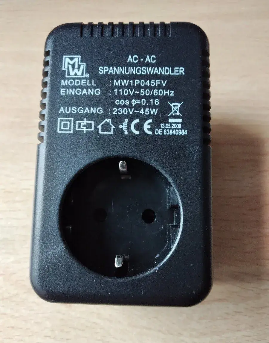 adapter do Ameriky 110-240V