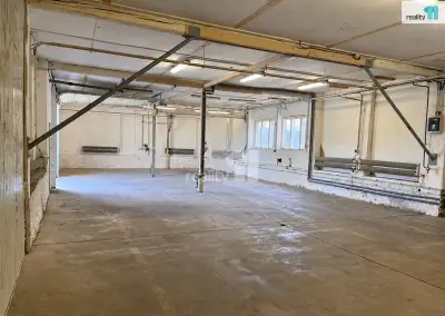 Pronájem výrobní haly Svojkovice