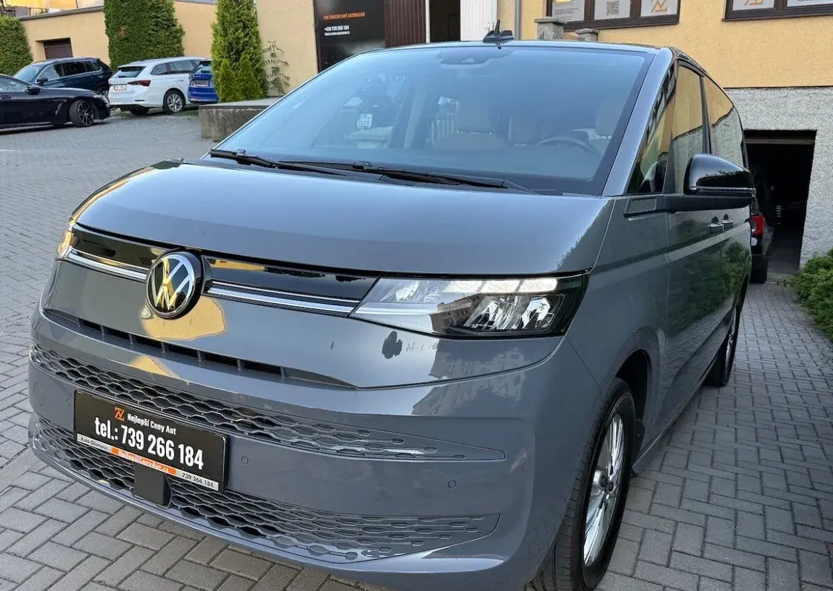 Volkswagen MULTIVAN – 2024, 26 000 km