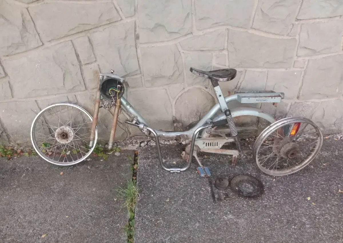 Babetta 210, prvotyp