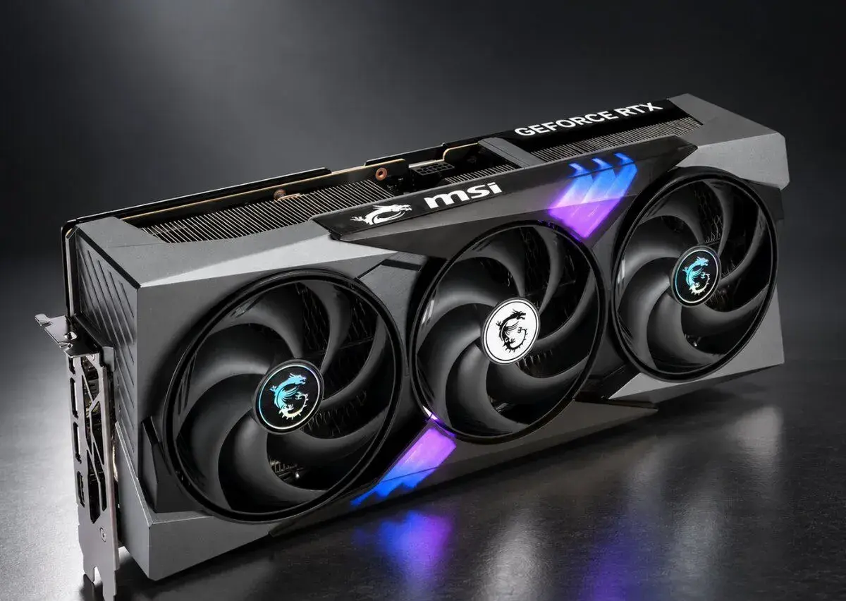 Zánovní MSI GeForce RTX 5090 Gaming Trio OC 32GB – v záruce