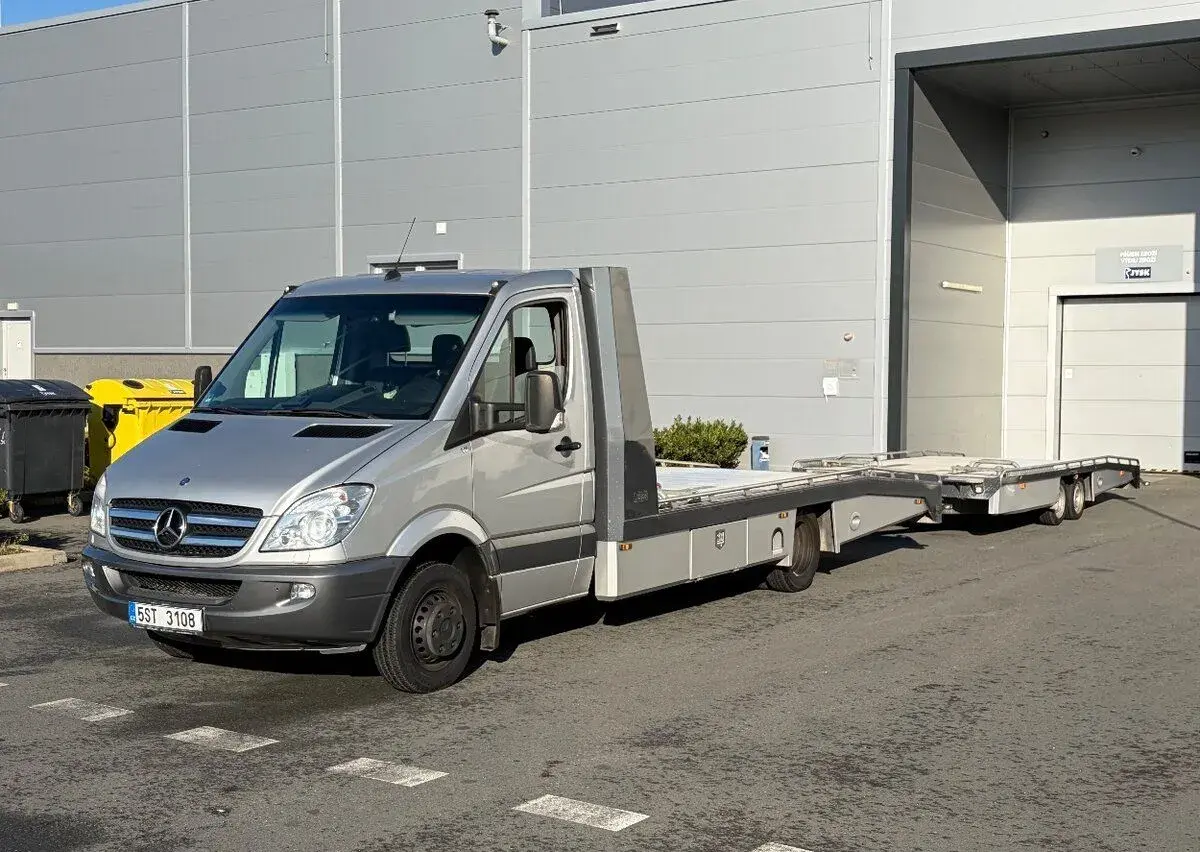 Mercedes-Benz Sprinter – 443 444 km