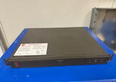 APC Smart\-UPS SC 450VA / 280W – rack 1U