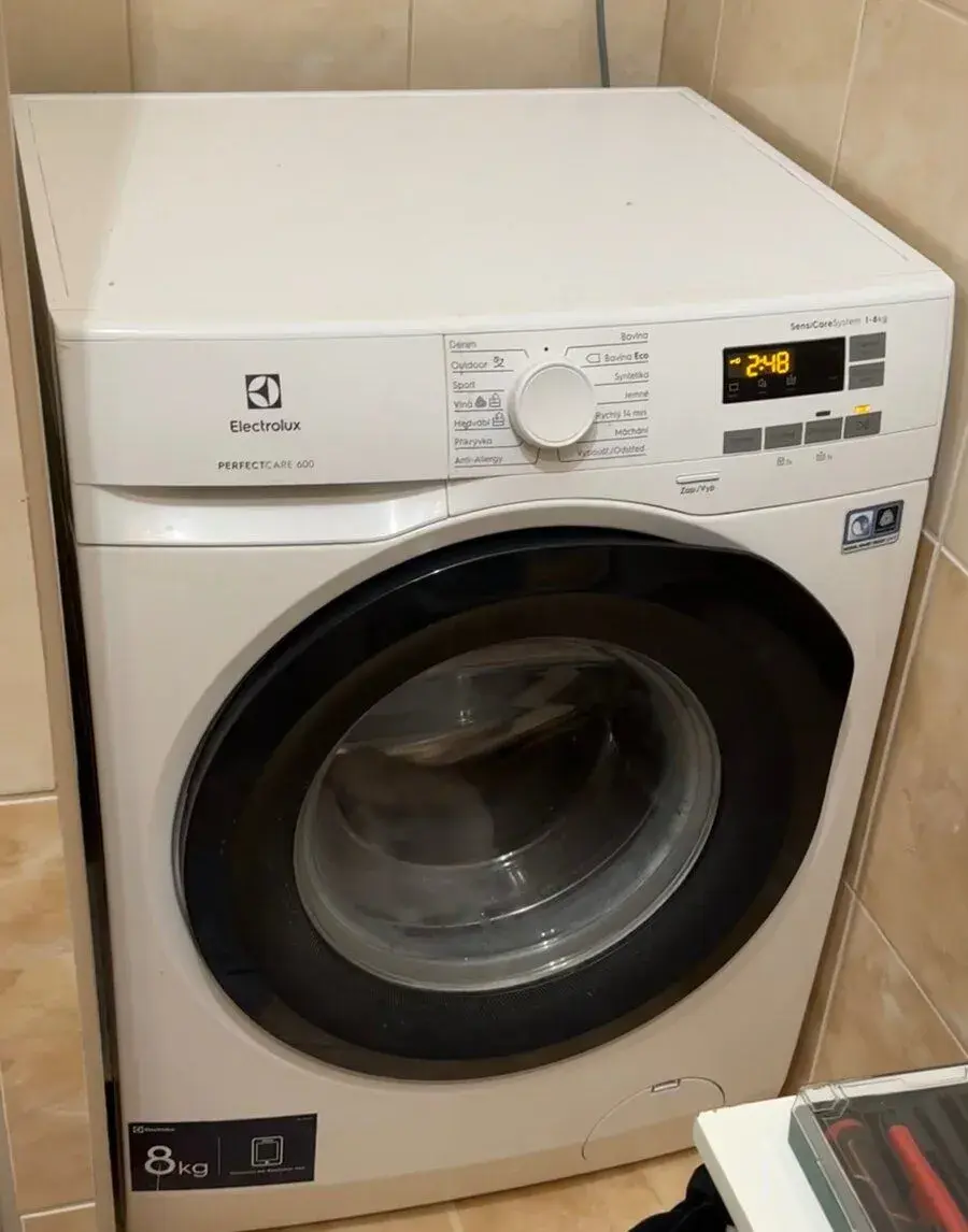 Pračka Electrolux PerfectCare 600 8kg