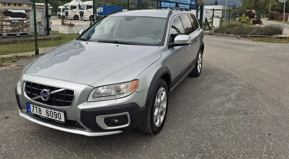 Volvo XC70 – 2010, 317 311 km