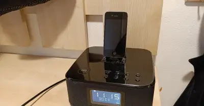 multimedialní bluetooth rádio Terris