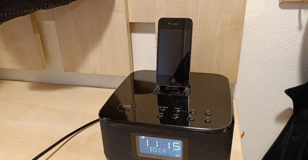 multimedialní bluetooth rádio Terris