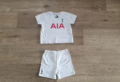 Triko, kraťasy Tottenham