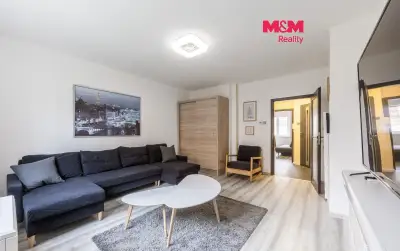 Pronájem bytu 2+kk, 37 m², Karlovy Vary, ul. Kvapilova