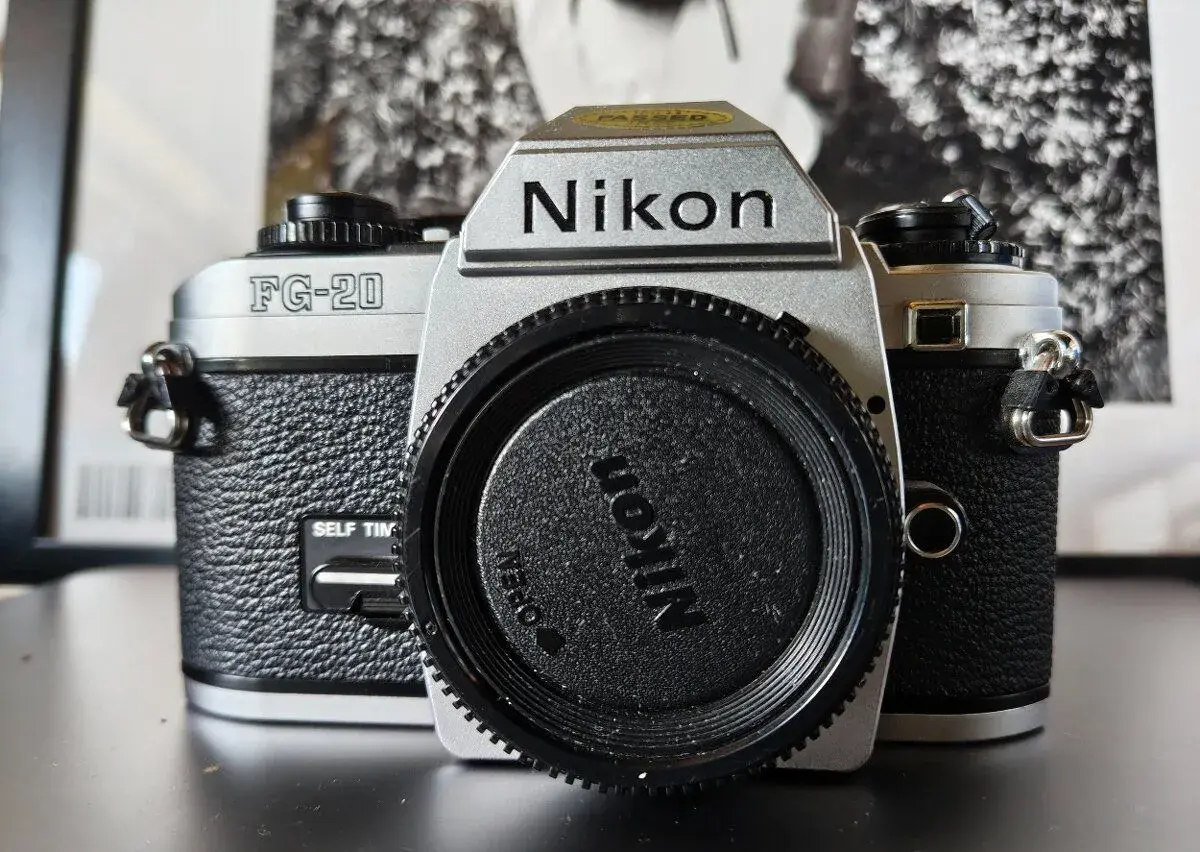 Nikon FG-20